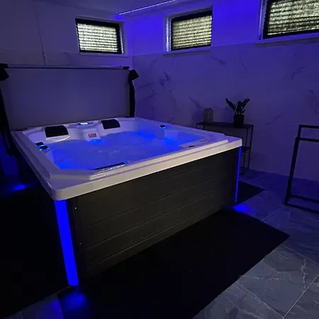 Apartment Hideaway Ostrava